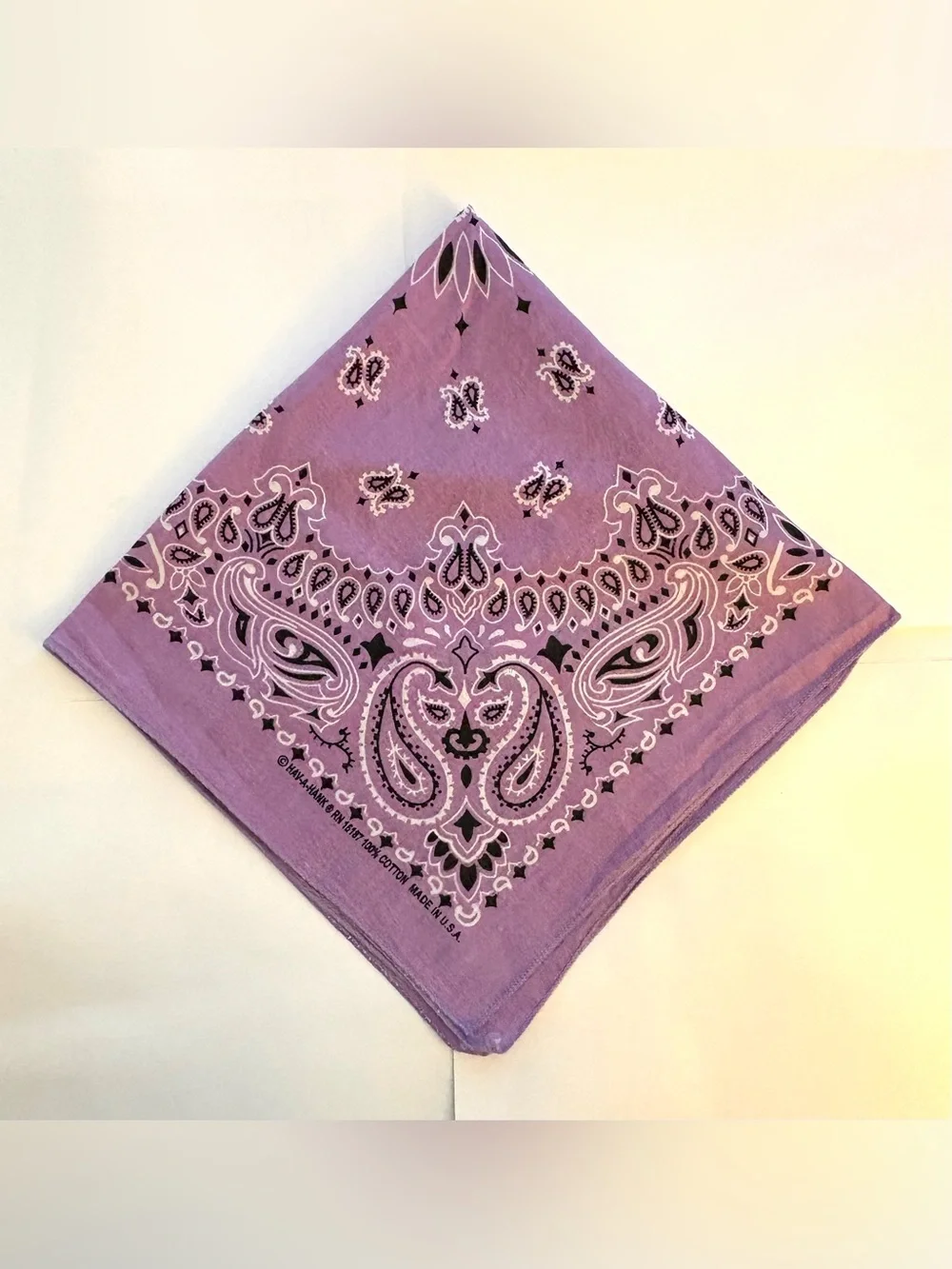 Hav-A-Hank Classic Lavender Purple Paisley Bandana